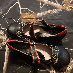 Spring Step L’Artiste Mary Jane shoes
